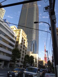 賢く活用するリースバック：安心して住み続けるためのポイント　Use leaseback wisely: Key points to continue living with peace of mind